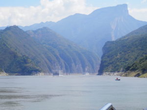 China Rundreise: Wu-Schlucht